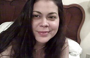 XXX Latin Hausfrau mit pornofilme frauen ab 50 großen Milch selbst für einen Nachbarn im Schlafzimmer