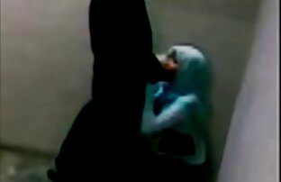 XXX Die Jungen im Zimmer eines jungen Mädchens, braune Haare und Gier auf geile reife frauen pornos dem Bett