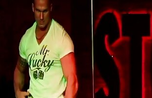 XXX Junge rothaarige brutal foltern ihre angekettete Tochter und ihren dildo gratis porno ü50