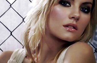 XXX Blondine mit weißen high heels ficken pornos für ältere